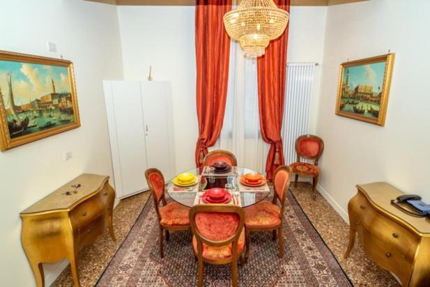 Luxury Apartment San Marco Experience Venice Exterior photo