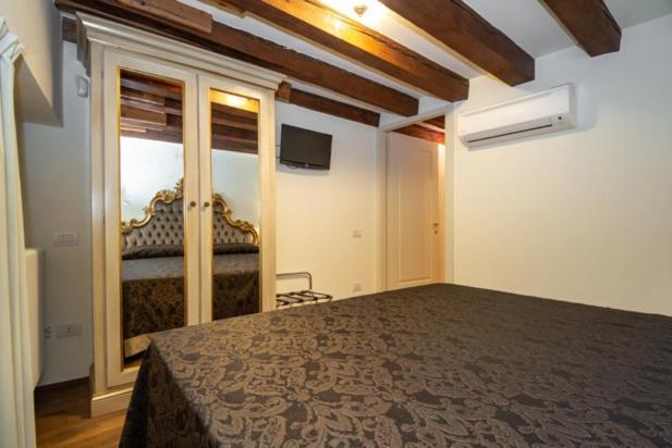 Luxury Apartment San Marco Experience Venice Exterior photo